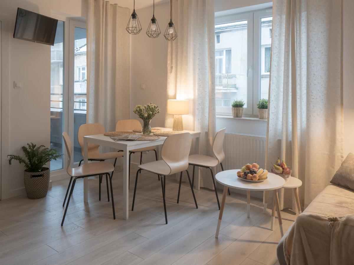Apartament Clever 1 Kamienica Grochow Varşova Dış mekan fotoğraf
