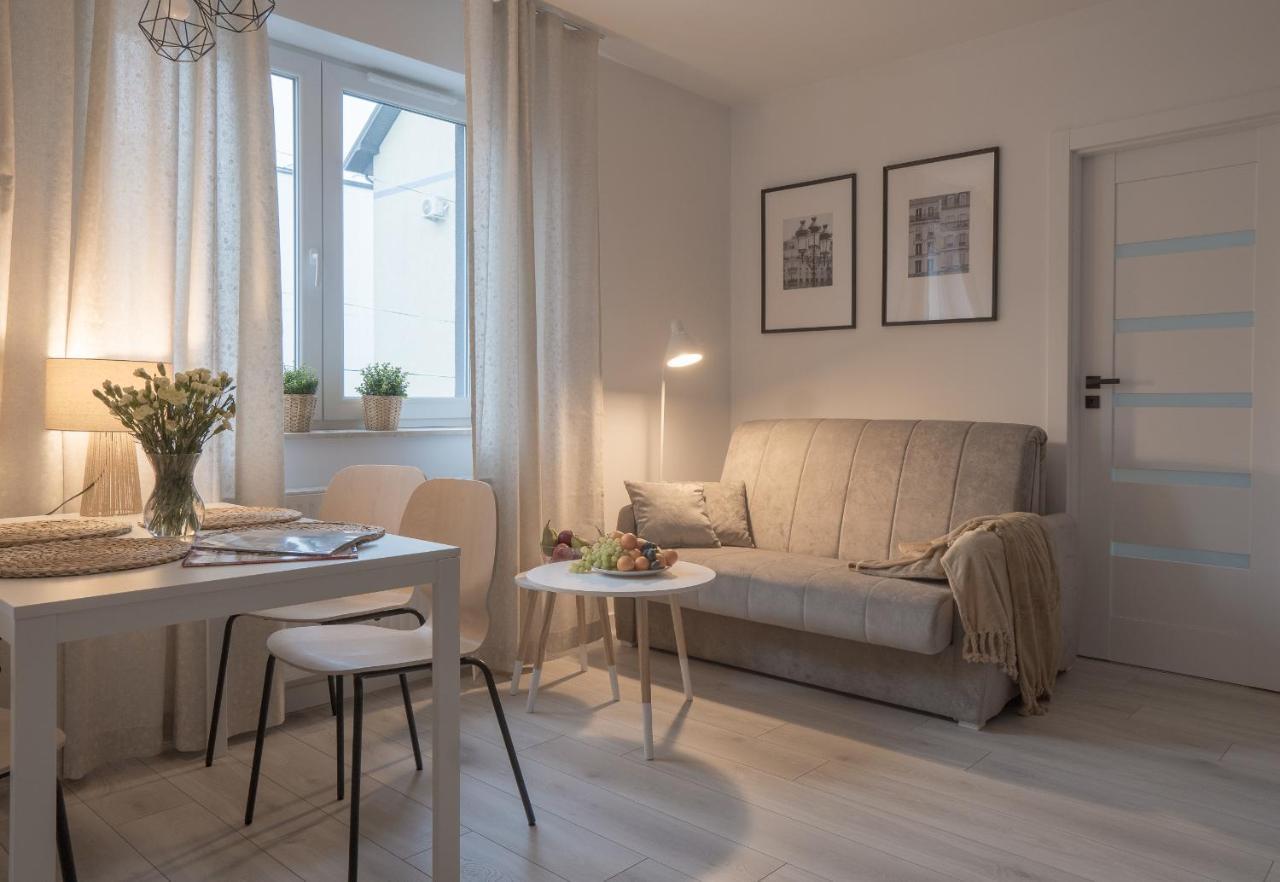 Apartament Clever 1 Kamienica Grochow Varşova Dış mekan fotoğraf